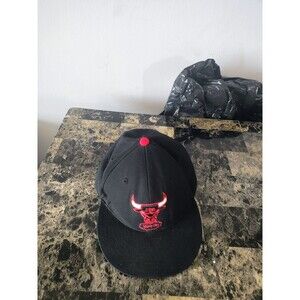 New Era 59Fifty NBA Chicago Bulls Windy City Black Red Hat/Cap Size 7 5/8